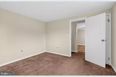215 Parkview Drive, Broomall, PA 19008 - Photo 31