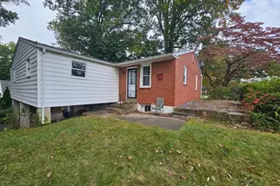 215 Parkview Dr, Broomall, PA 19008 - Photo 43
