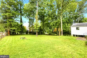 215 Parkview Dr, Broomall, PA 19008 - Photo 41
