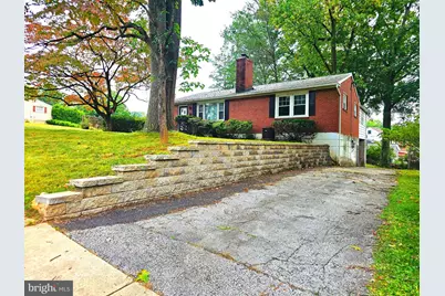 215 Parkview Drive, Broomall, PA 19008 - Photo 3