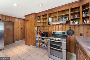 333 Oak Ave, Sharon Hill, PA 19079 - Photo 9
