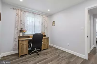 95 1st Avenue, Essington, PA 19029 - Photo 17
