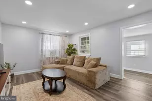 95 1st Ave, Essington, PA 19029 - Photo 5