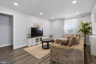95 1st Ave, Essington, PA 19029 - Photo 3