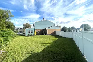 1711 Tilia Cir, Chester, PA 19013 - Photo 3