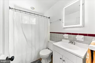 38 E Stratford Ave, Lansdowne, PA 19050 - Photo 11