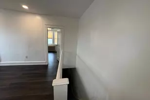 98 Lamport Rd, Upper Darby, PA 19082 - Photo 9