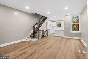 1121 W 8th St, Chester, PA 19013 - Photo 3