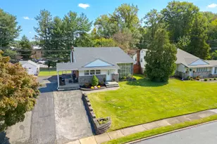 409 Redhill Dr, Broomall, PA 19008 - Photo 43