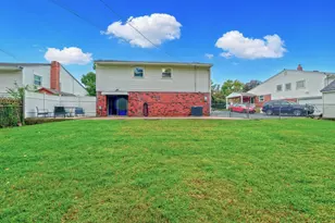 409 Redhill Dr, Broomall, PA 19008 - Photo 41
