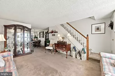 303 N Oak Avenue, Clifton Heights, PA 19018 - Photo 3
