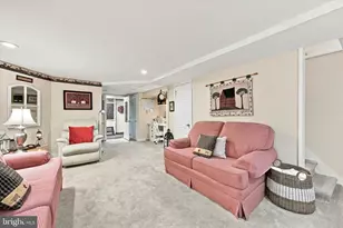 303 N Oak Ave, Clifton Heights, PA 19018 - Photo 17