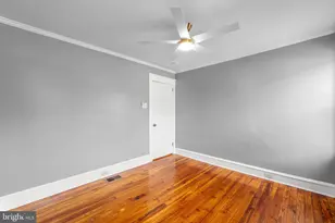 30 N Ridgeway Ave, Glenolden, PA 19036 - Photo 13