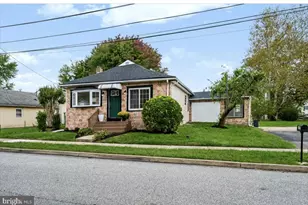 2377 Booker Ave, Aston, PA 19014 - Photo 3
