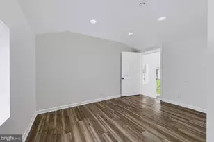 2377 Booker Ave, Aston, PA 19014 - Photo 19
