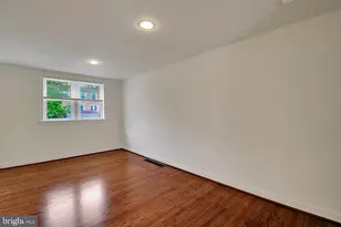 732 Crescent Dr, Glenolden, PA 19036 - Photo 5
