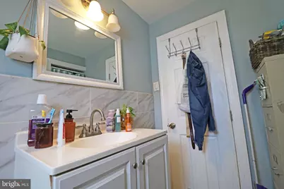 111 Oakley Road, Upper Darby, PA 19082 - Photo 17