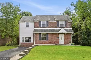 428 Walnut Ave, Aldan, PA 19018 - Photo 1