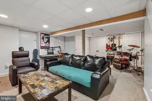 207 Rolling Rd, Broomall, PA 19008 - Photo 29