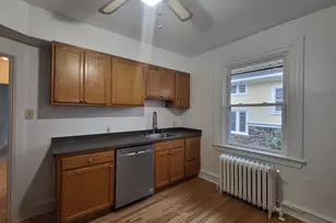 15 Tenby Rd, Havertown, PA 19083 - Photo 3