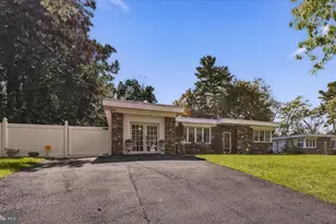 716 Martens Ln, Springfield, PA 19064 - Photo 3