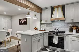 256 N Aberdeen Ave, Wayne, PA 19087 - Photo 9