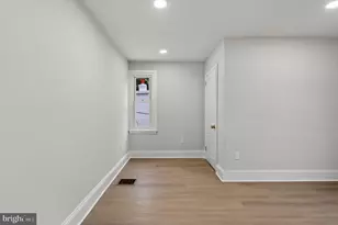 256 N Aberdeen Ave, Wayne, PA 19087 - Photo 33
