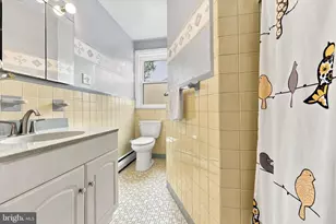 21 Davis Ave, Broomall, PA 19008 - Photo 9
