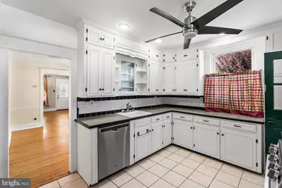 38 Maple Avenue, Upper Darby, PA 19082 - Photo 9