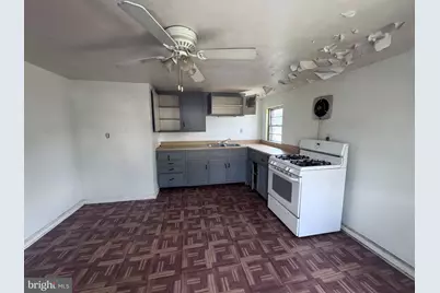 1101 Chestnut Street, Collingdale, PA 19023 - Photo 9