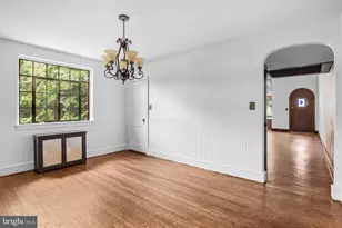 906 Burmont Rd, Drexel Hill, PA 19026 - Photo 9