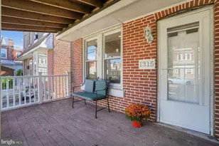 1315 E 9th St, Crum Lynne, PA 19022 - Photo 5