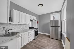 721 McIlvain St, Chester, PA 19013 - Photo 9