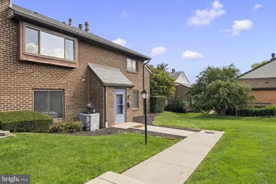 700 Ardmore Ave #302, Ardmore, PA 19003 - Photo 3
