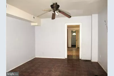 350 Parker Street, Chester, PA 19013 - Photo 5