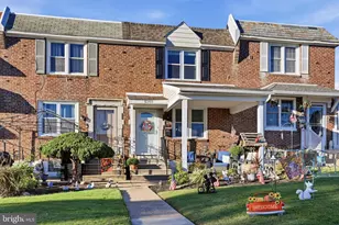 5303 Gramercy Dr, Clifton Heights, PA 19018 - Photo 3