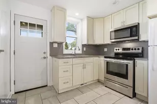 101 E Oak Ln, Glenolden, PA 19036 - Photo 9