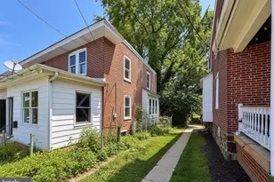 2611 Lindsay St, Chester, PA 19013 - Photo 3