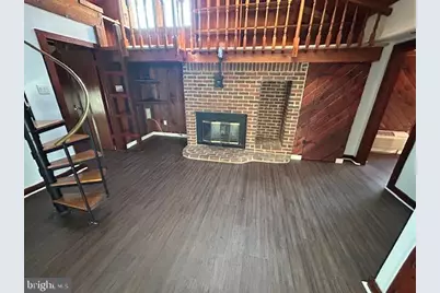 319 W 2nd Street #3RD FLOOR, Media, PA 19063 - Photo 3