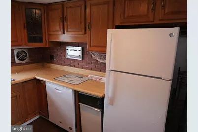 319 W 2nd Street #3RD FLOOR, Media, PA 19063 - Photo 9