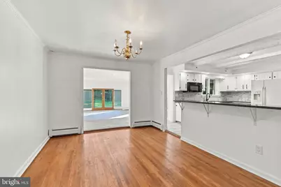 624 W Wayne Avenue, Wayne, PA 19087 - Photo 5