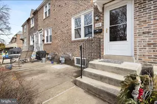 233 N Bishop Ave, Clifton Heights, PA 19018 - Photo 1