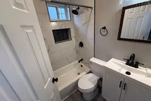 426 E 10th St, Chester, PA 19013 - Photo 29