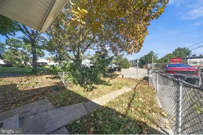 1435 Edgmont Avenue, Chester, PA 19013 - Photo 21