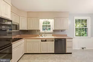 708 Camp Woods Rd, Villanova, PA 19085 - Photo 25