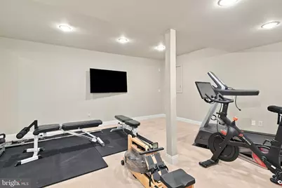 47 Venuti Drive, Aston, PA 19014 - Photo 35