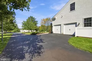 47 Venuti Dr, Aston, PA 19014 - Photo 39