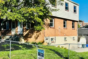 63 S Kirklyn Ave, Upper Darby, PA 19082 - Photo 3