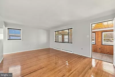 2105 N Bent Lane, Aston, PA 19014 - Photo 7
