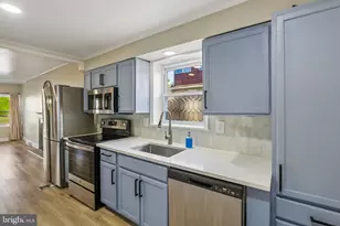 430 Charmont Ave, Folcroft, PA 19032 - Photo 15